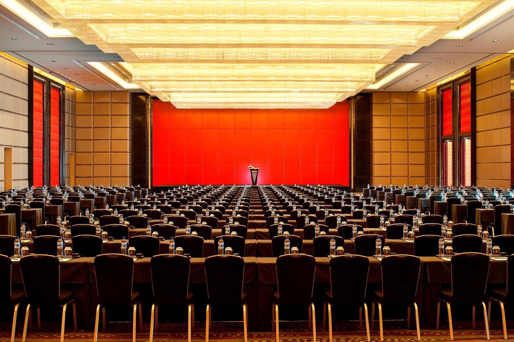 เลอ เมริเดียน ชิงเต่า Hotel ภายนอก รูปภาพ