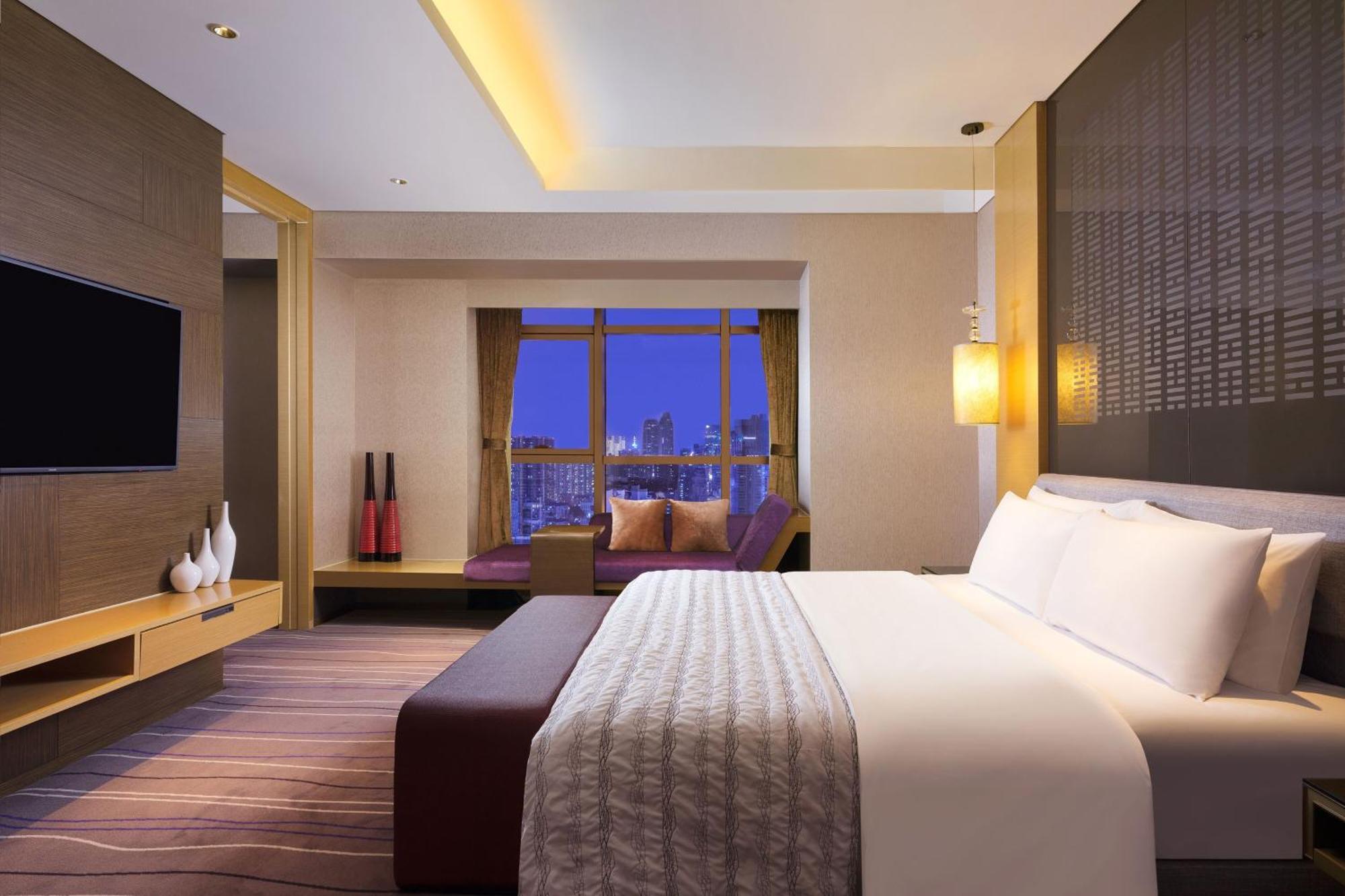 เลอ เมริเดียน ชิงเต่า Hotel ภายนอก รูปภาพ